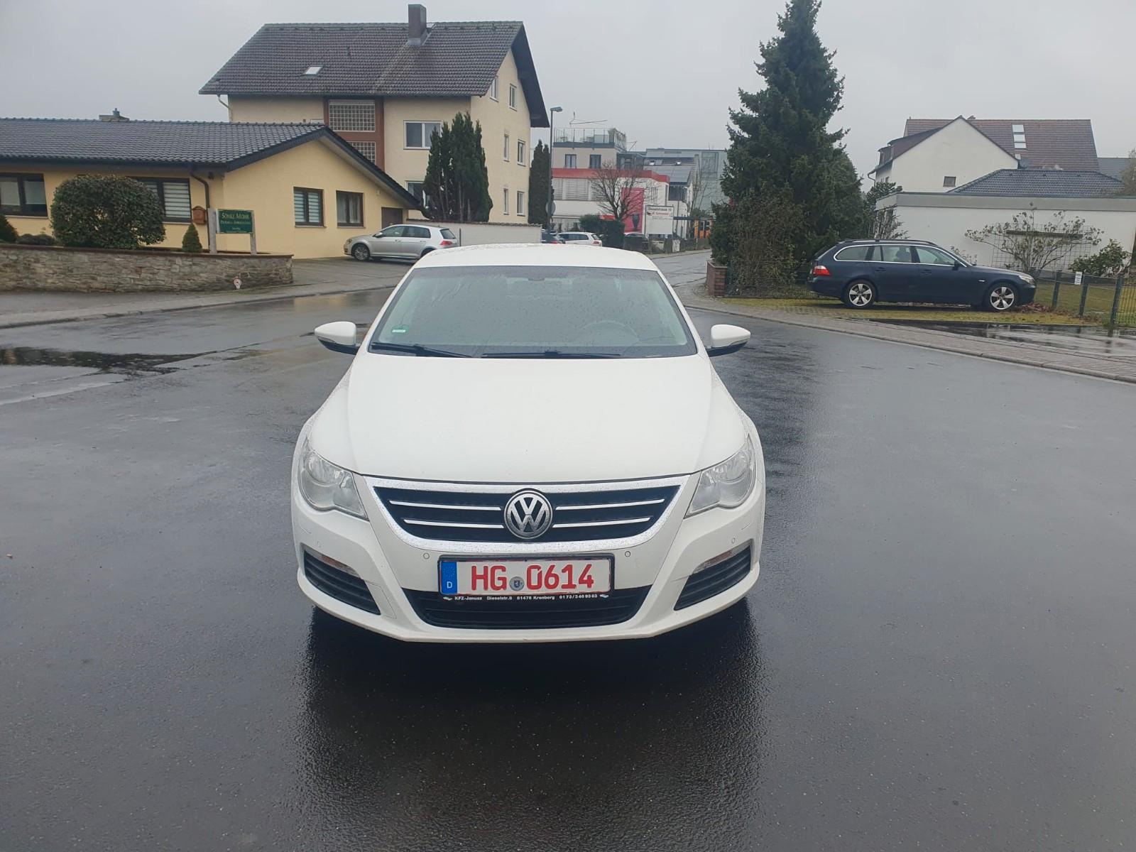 Volkswagen Passat CC Basis