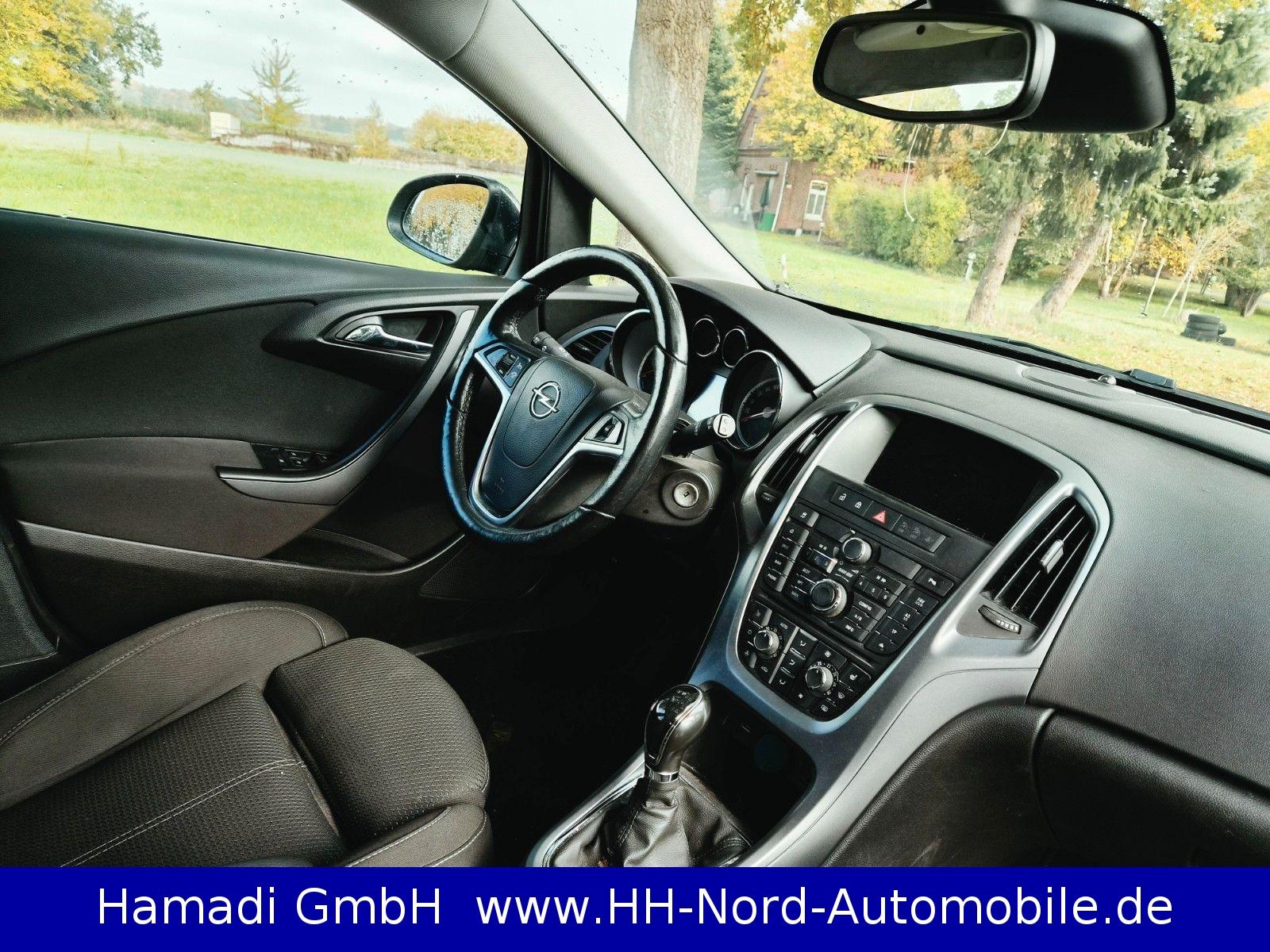 Opel Astra 2015 — photo 9