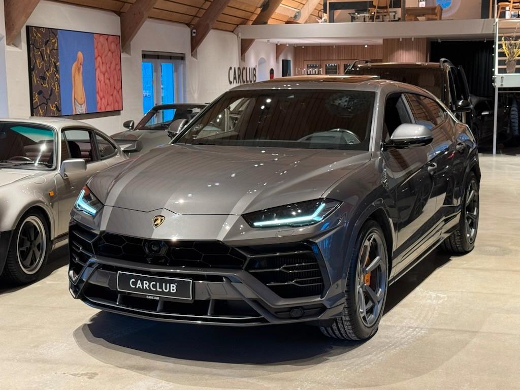 Lamborghini Urus 4.0 V8 Aut. *HUD/Pano/Ceramic/Luft/ACC/360*