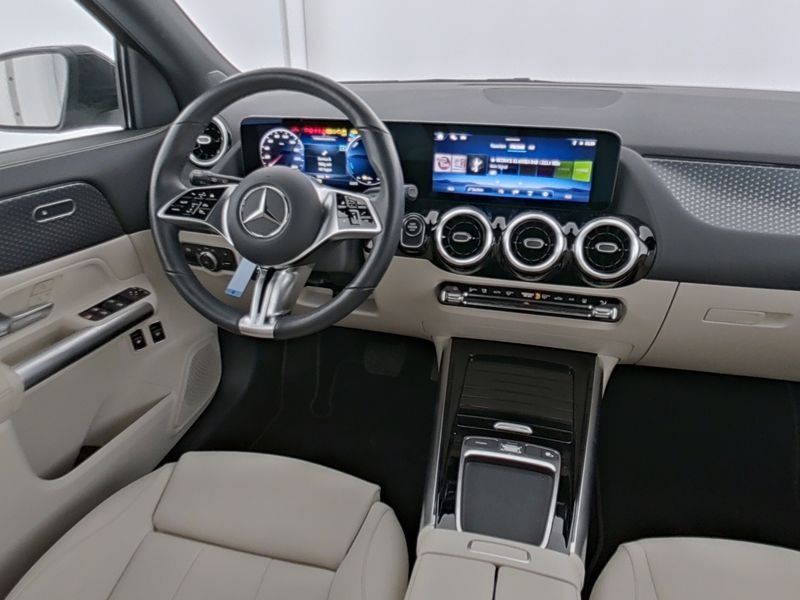 Fahrzeugabbildung Mercedes-Benz GLA 250 e Progressive*Distro*Totwink*LED*Kamera*