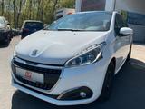 Peugeot 208 Signature 1.2 LED PDC Pano SHZ Klima - Peugeot 208 mit Panoramadach