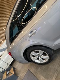 Audi A4 Avant 2.0 TDI Aut. *NAVI*SHZ*PDC*BI-XENON*