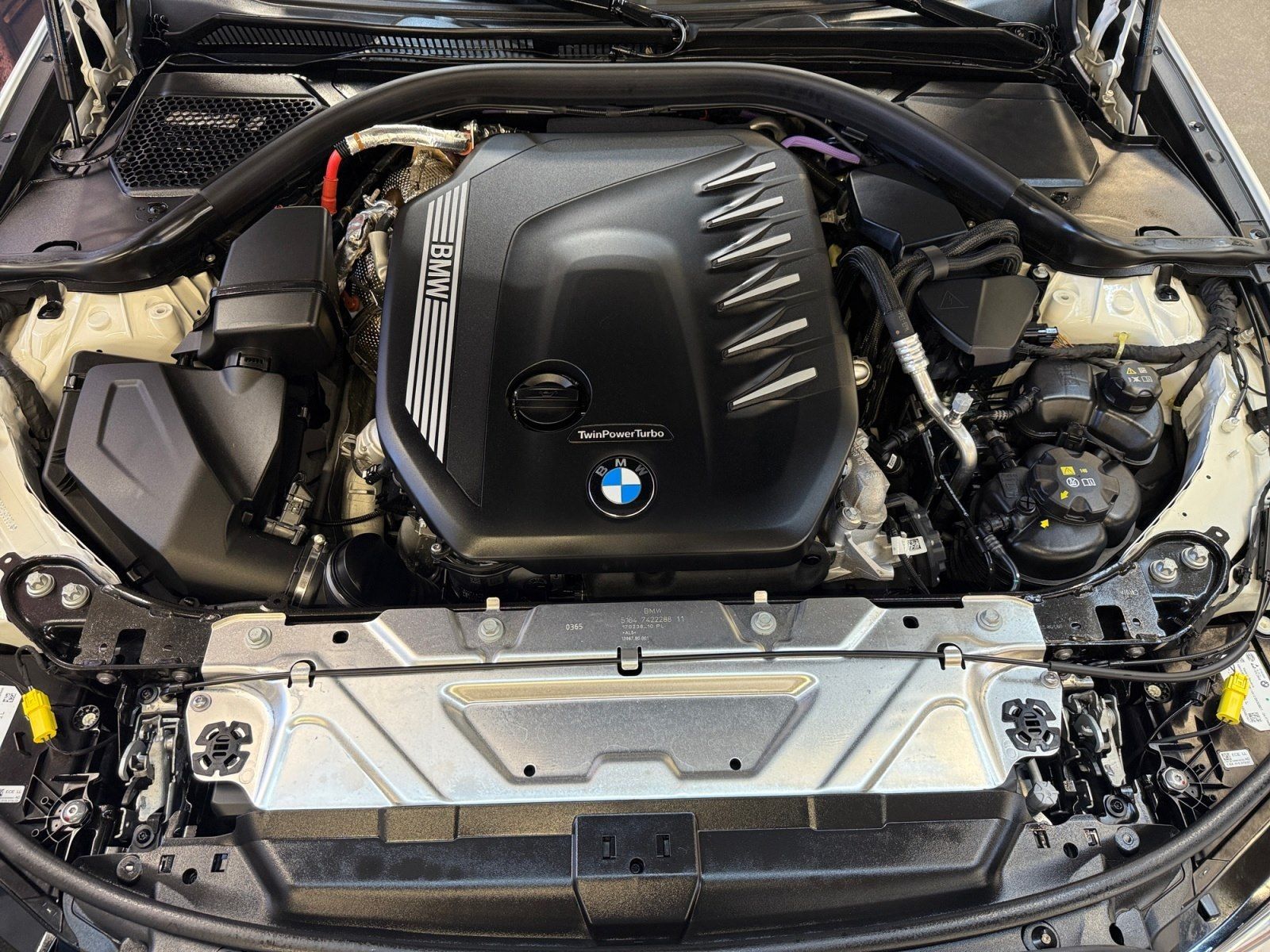 BMW 330 - Bild 17