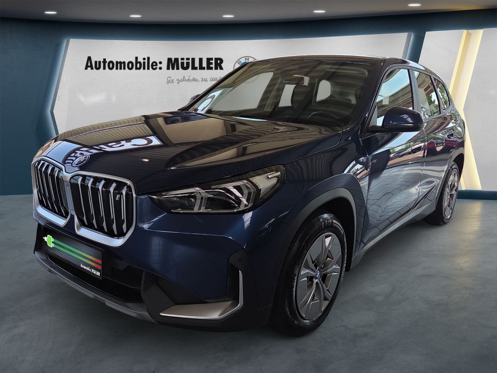 Image of BMW iX1