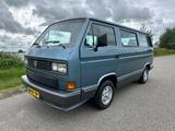 Volkswagen T3 Caravelle Carat 2.1 Klima - blaue Volkswagen T3 Caravelle