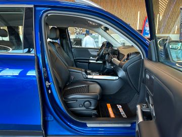 Mercedes-Benz GLB 200 *NAVI*ACC*LED*SPURASSIST*AHK*