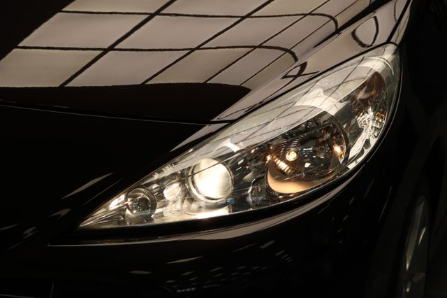 207 CC Cabrio-Coupe Allure/PDC/LEDER/NAVI/JBL – Vorschau 6