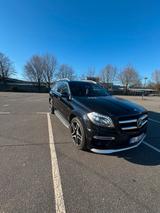 Mercedes-Benz GL 550 ,4 MaticAMG Paket - Mercedes-Benz: Gl550