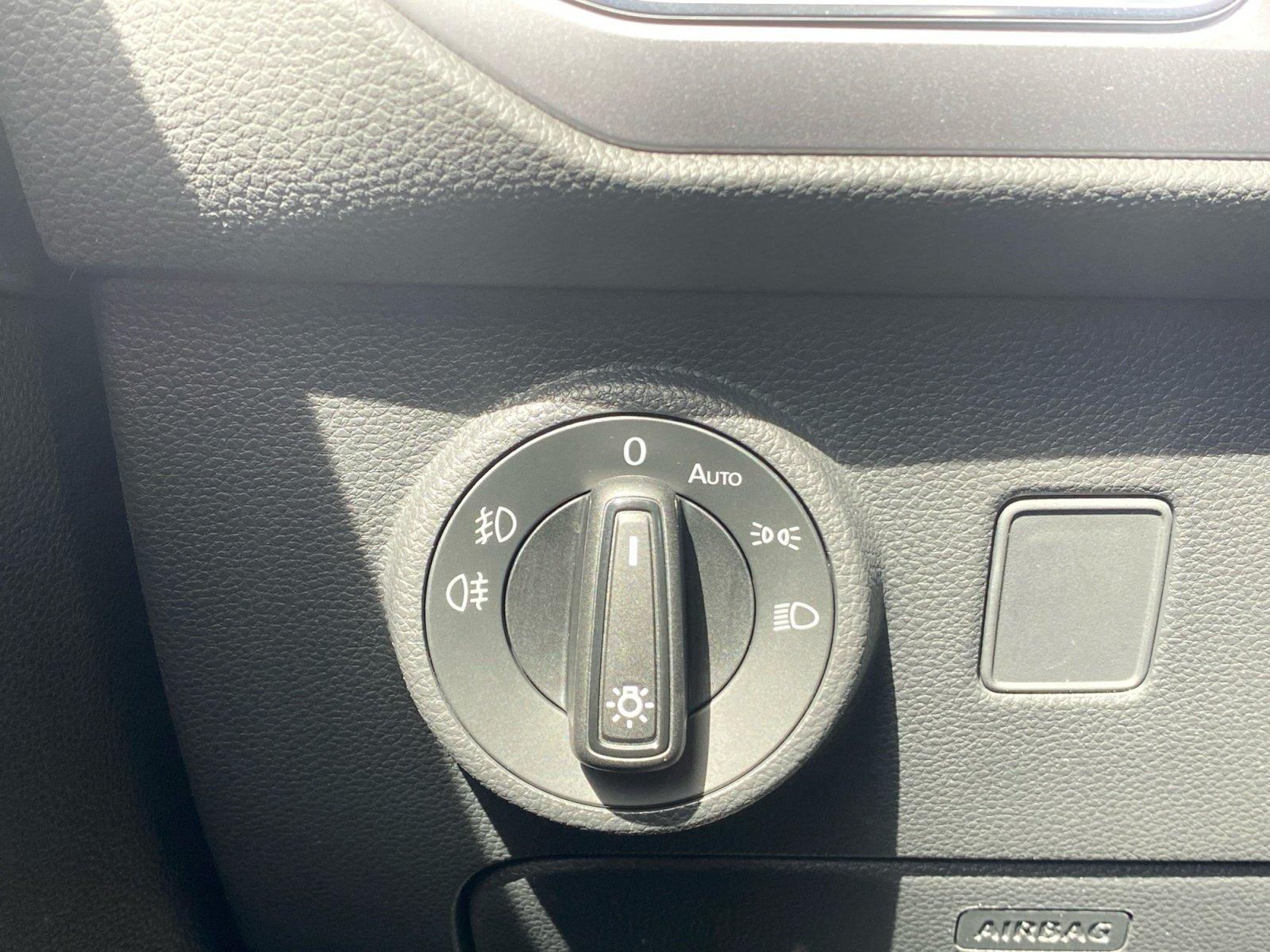 SEAT Ateca FR 1.5 TSI DSG Virtuelles Cockpit & Klima, миниатюра 19