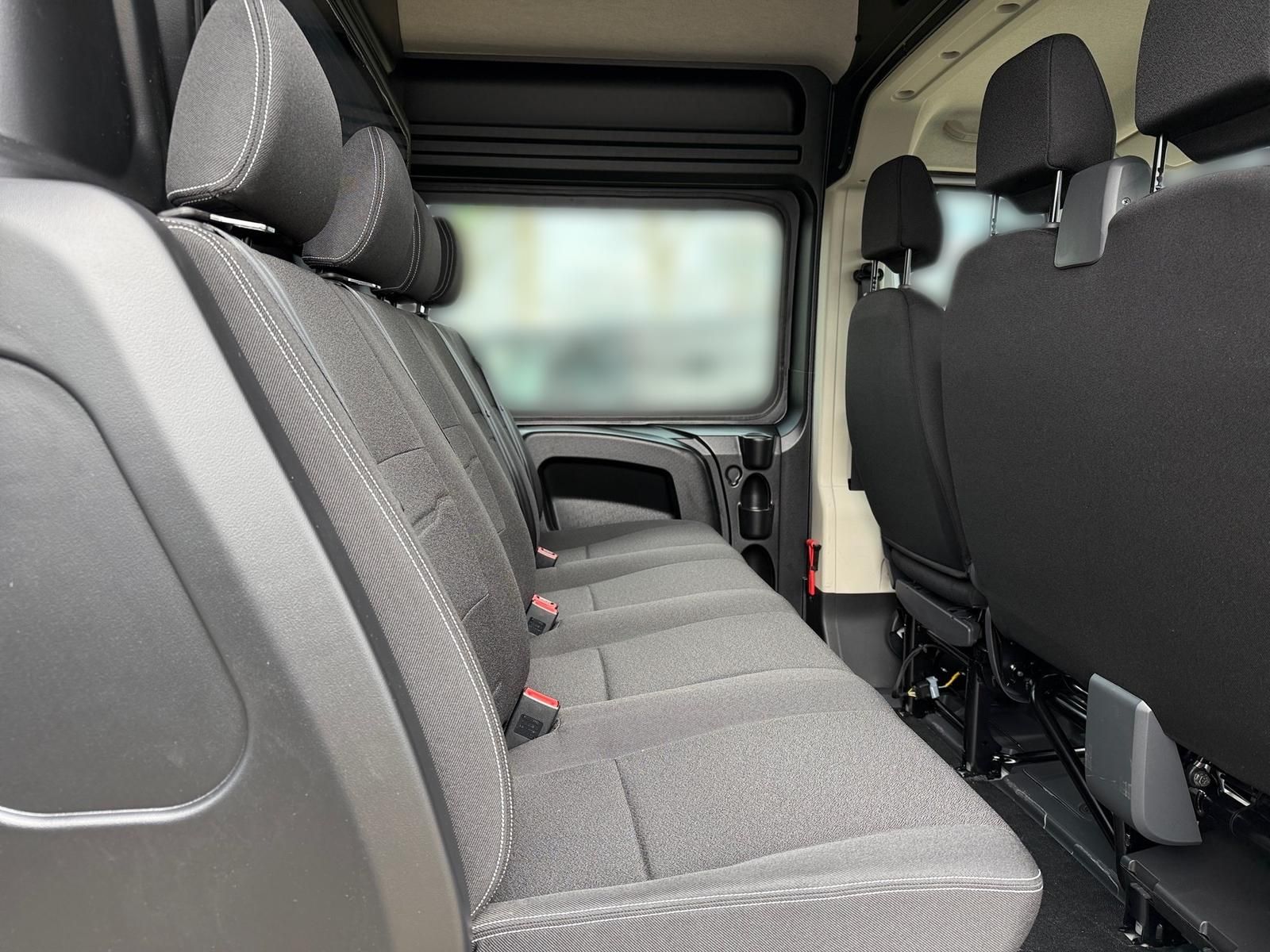 Fahrzeugabbildung Fiat Ducato L2H2 Multicab 140 MT6