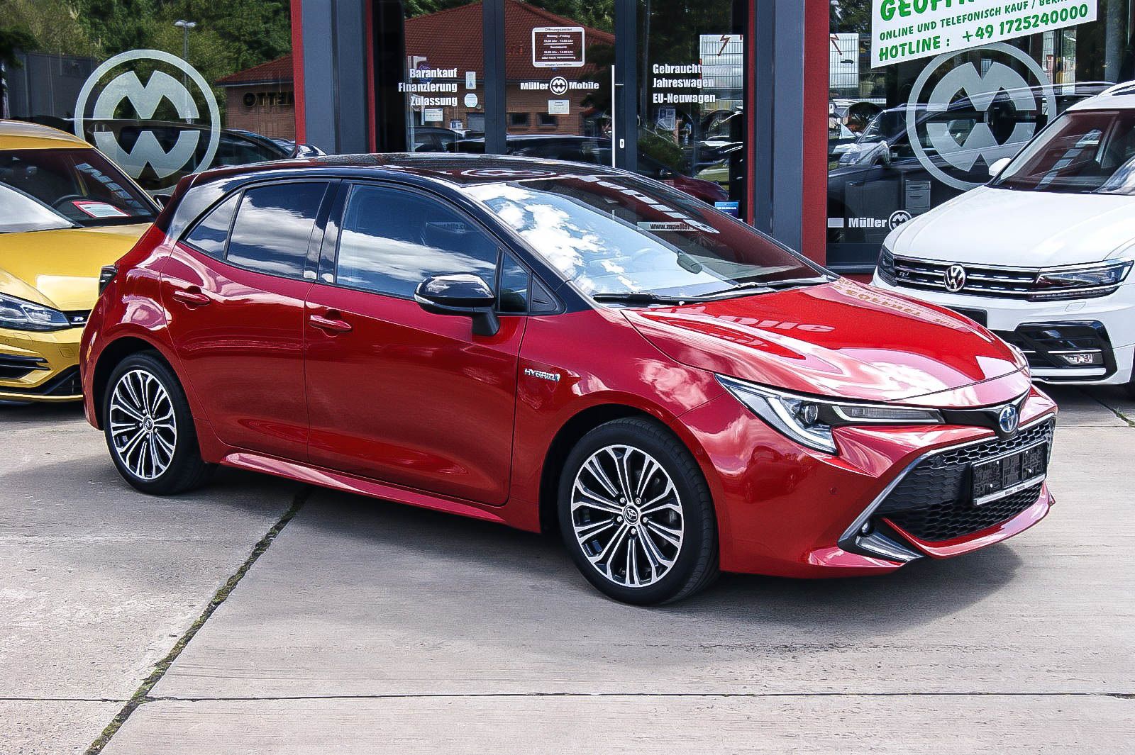 Fahrzeugabbildung Toyota Corolla 1.8 Hybrid  Club LED NAVI ACC KAMERA DAB