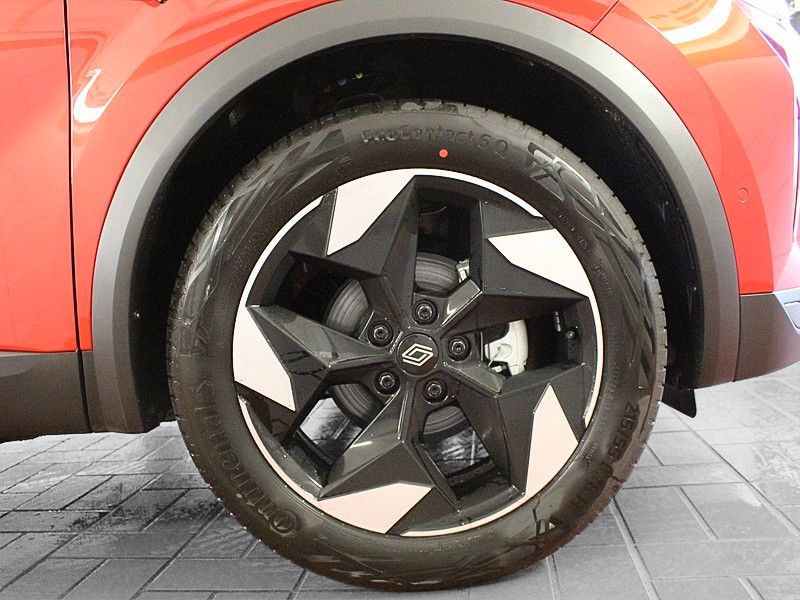 Fahrzeugabbildung Renault Captur Mild Hybrid 140 EDC Techno*Navi* Sitzhzg*