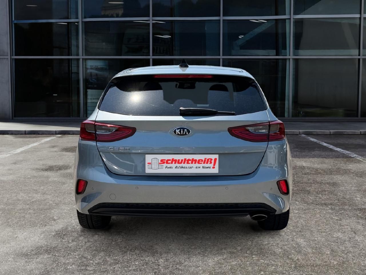 Fahrzeugabbildung Kia Ceed Platinum Edition