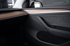 TESLA Model Y Performance AWD MY2023*AHK*Unfallfrei