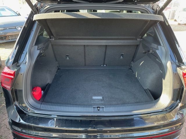 Tiguan R-Line 2.0 TSI 4Motion  BlackStyle Matrix