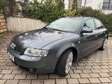 Audi A4 3.0 quattro - Schalter - Liebhaberfahrzeug  - Audi A4 aus 2001