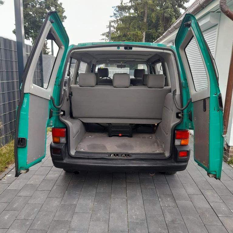 Volkswagen T4 Caravelle