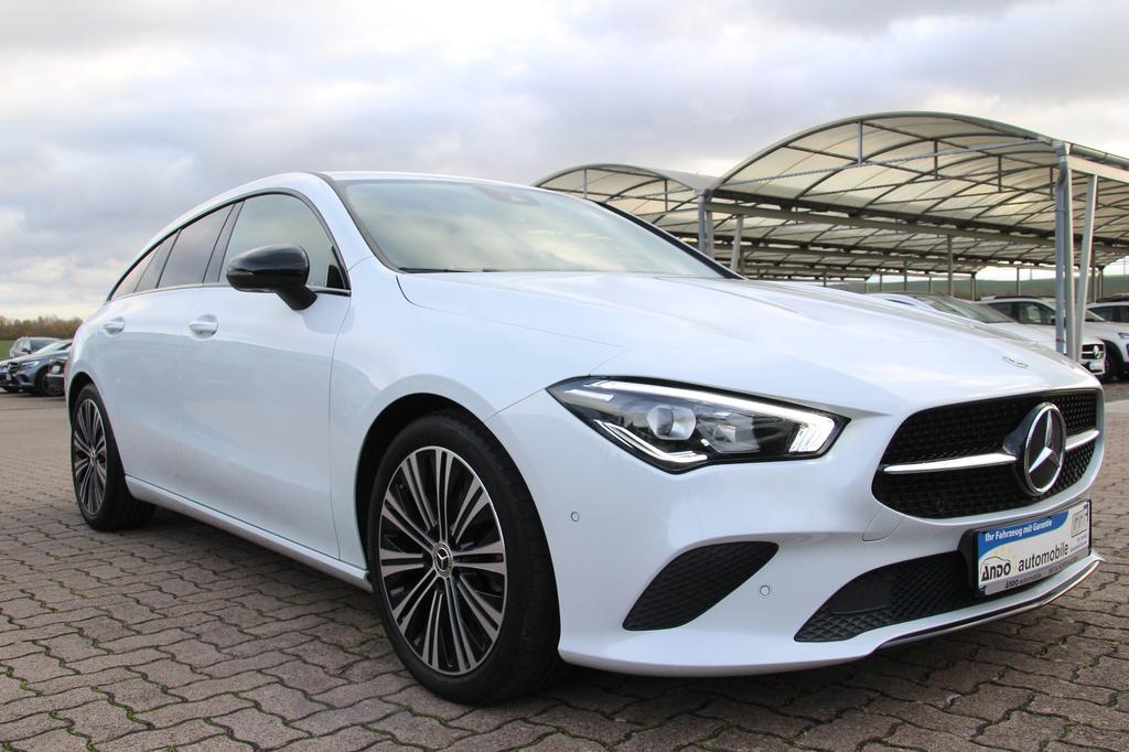 Mercedes-Benz CLA 200 Shooting Brake