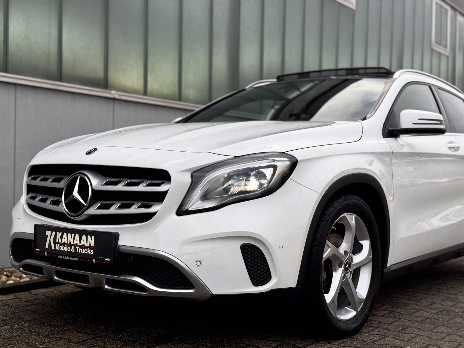 Mercedes-Benz GLA 180 Urban *PANORAMA|LED|NAVI|CAM*