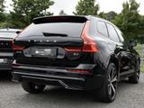 Volvo XC60 B4 Plus Dark 2WD LEDER NAVI MEMORY KAMERA - Volvo XC60 mit Benzin-Antrieb