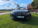 Skoda Superb 2.0 TDI SCR DSG STYLE COMBI STYLE - gebrauchte Skoda Superb aus dem Jahr 2023