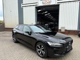 Volvo V60 T6 R-Design Recharge Plug-In Hybrid AWD