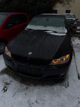 BMW 320i LCI  Komplett Schwarze Details |... - BMW 320 aus 2010: 320d