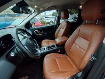 Land-Rover Discovery Sport - 6