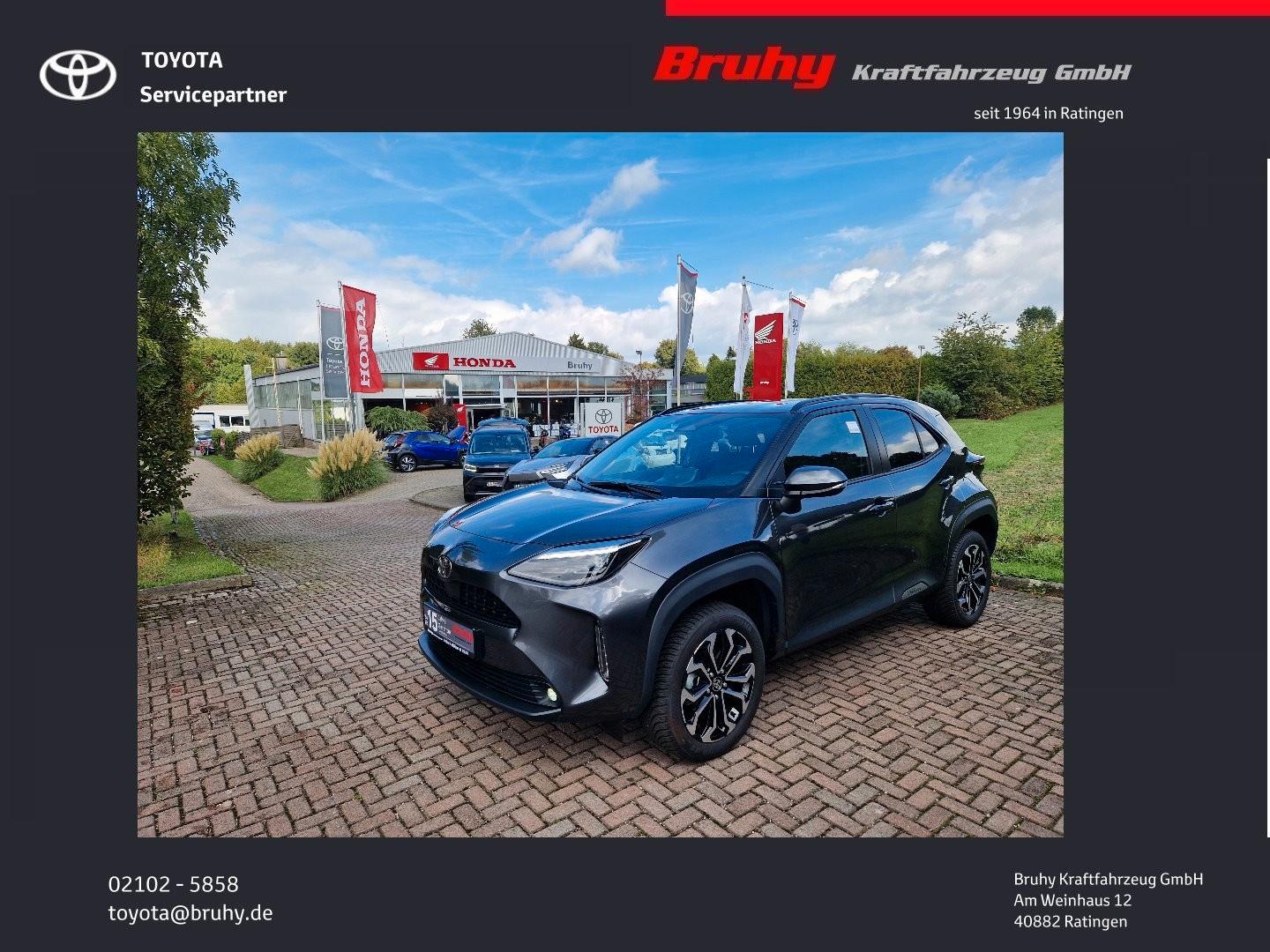 Toyota Yaris Cross Hybrid FWD Teamplayer Allwetterreife