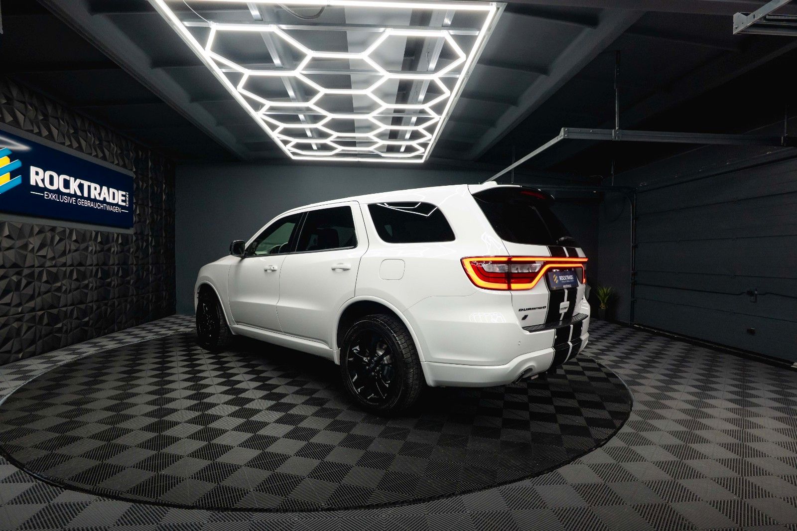 Fahrzeugabbildung Dodge Durango 3.6 V6 GT 4x4 SRT Night-Paket Modell 22