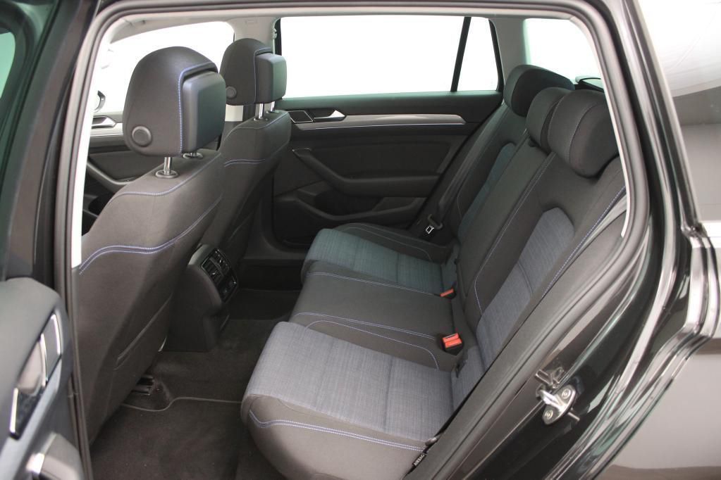 Volkswagen Passat Variant Passat GTE Variant 1.4 TSI eHybrid 160kW DSG AHK