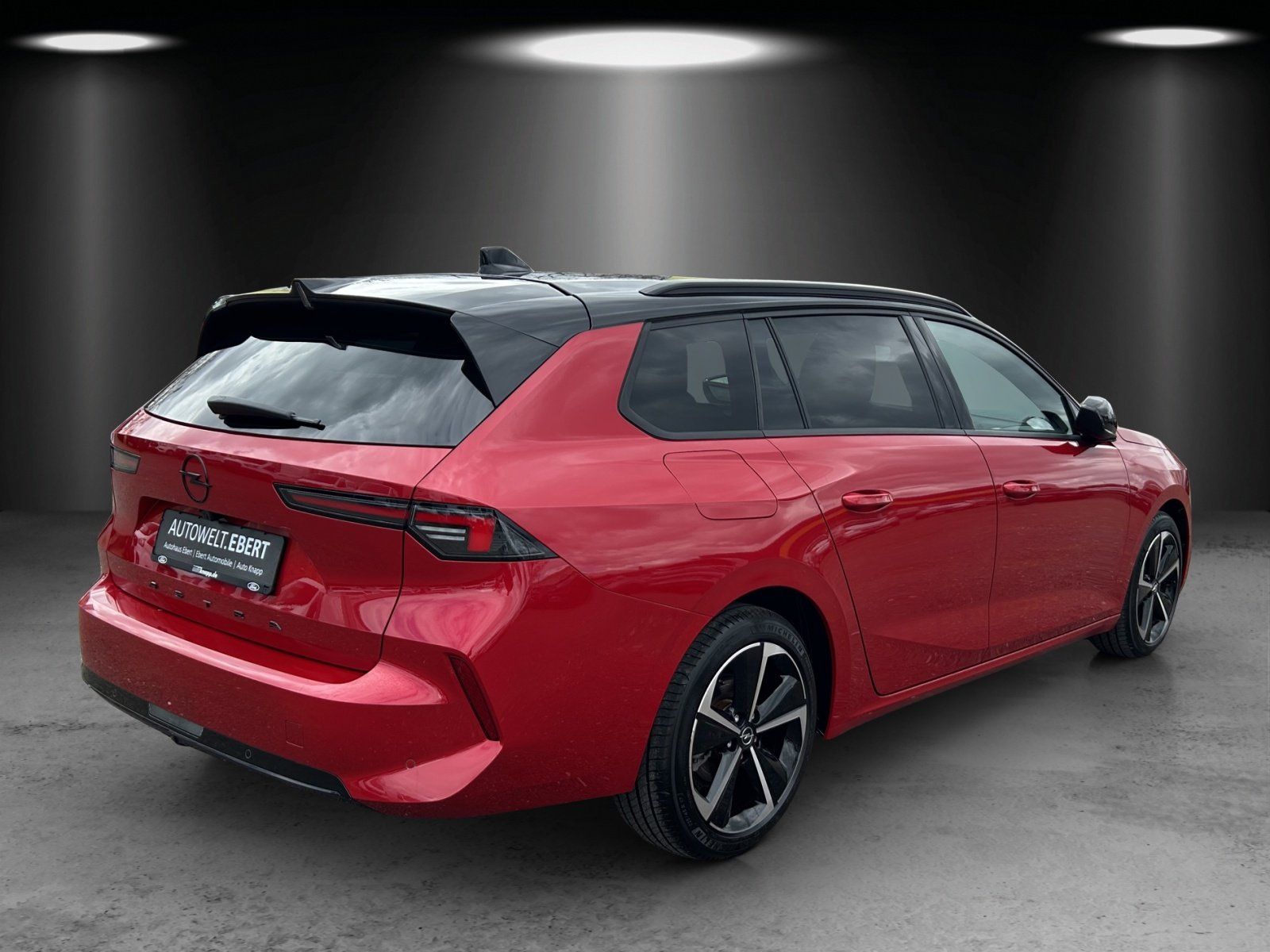 Fahrzeugabbildung Opel AstraLSportTou.1.2 GS Aut. Navi Komf/Tech/InfoP.