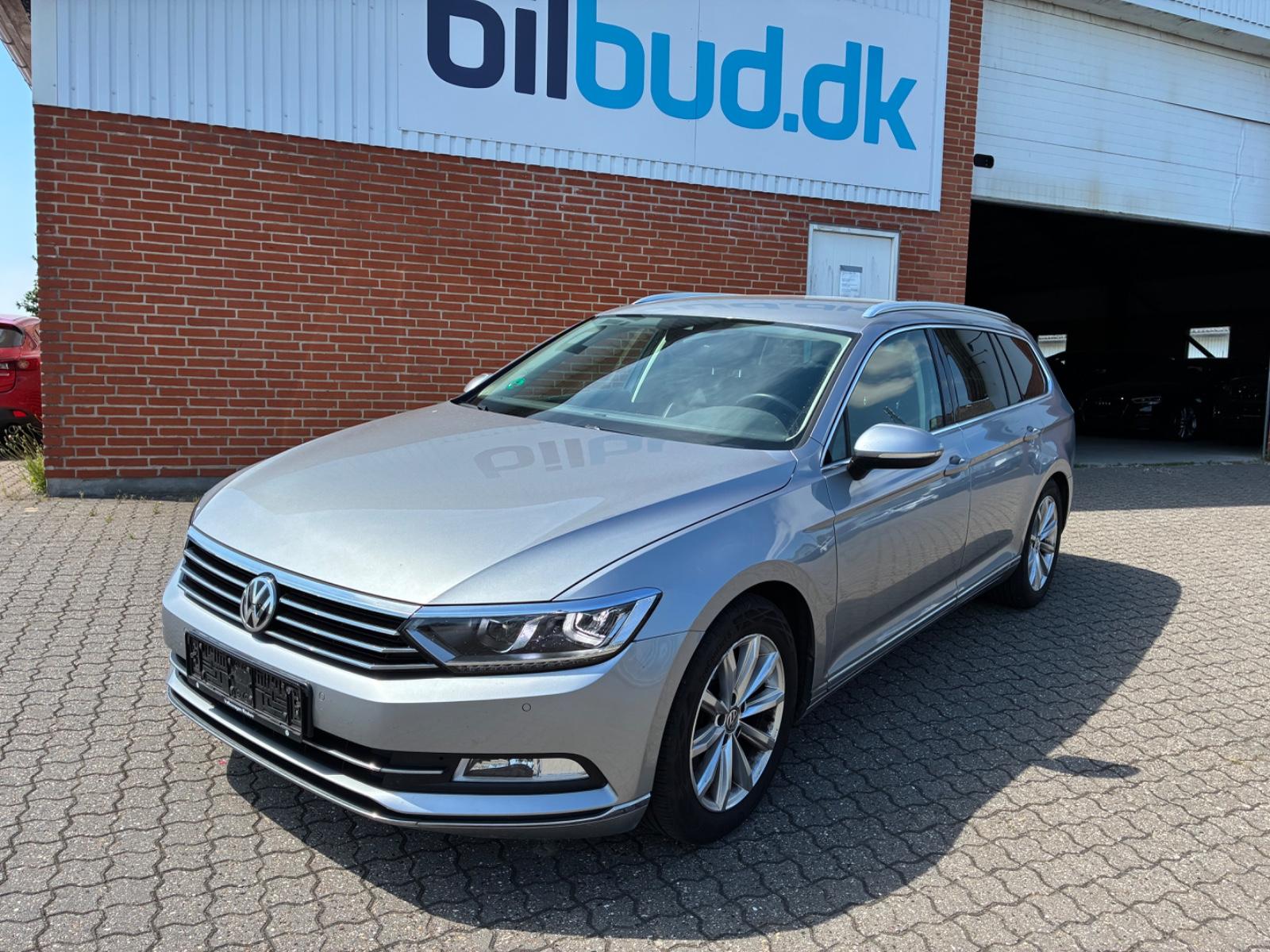 Volkswagen Passat Variant Highline 2,0 DSG LED DIGITAL CP