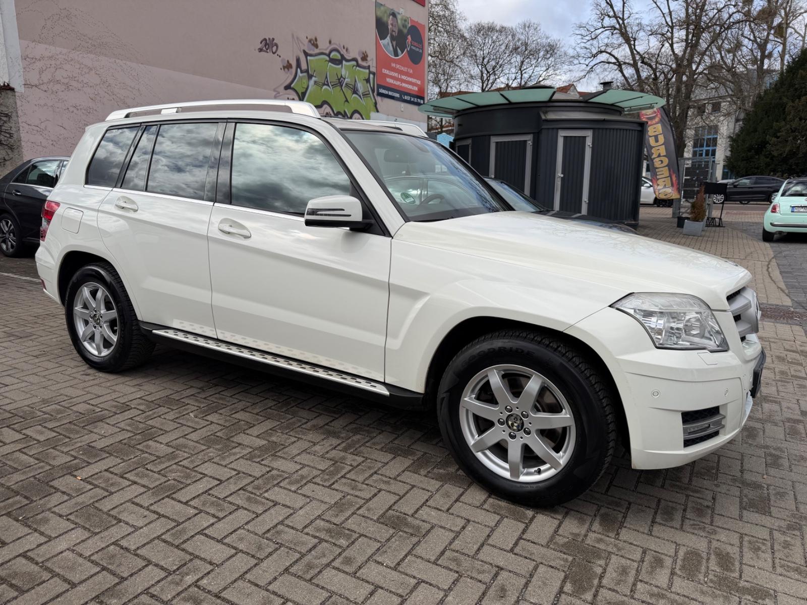 Mercedes-Benz GLK 350 *4Matic/Automatik/Leder/Navi/Euro5*