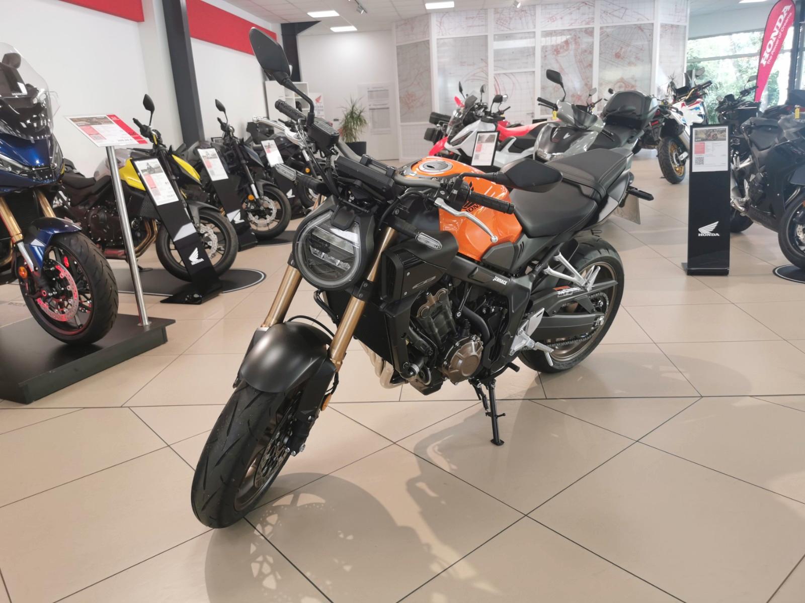 Honda CB 650 R kurzes Heck  6 J. Garantie