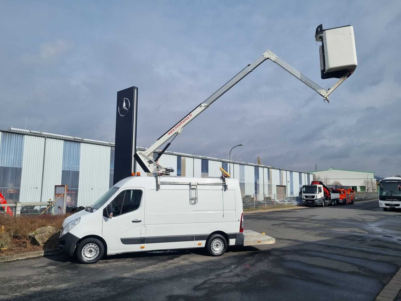Fahrzeugabbildung Opel Movano 2.3 CDTI / VERSALIFT ETL-26, 10,5m