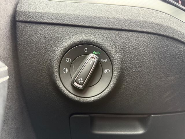 Superb Combi Sportline iV 1.4 TSI Hybrid AHK El.