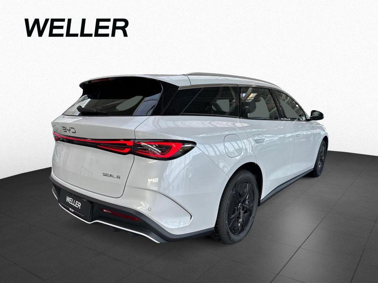 BYD SEAL