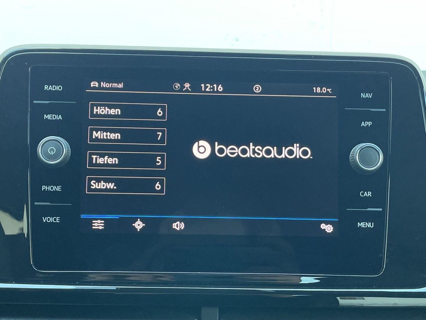 T-Roc 1.5TSI DSG R-Line Black Style Standhzg/ACC