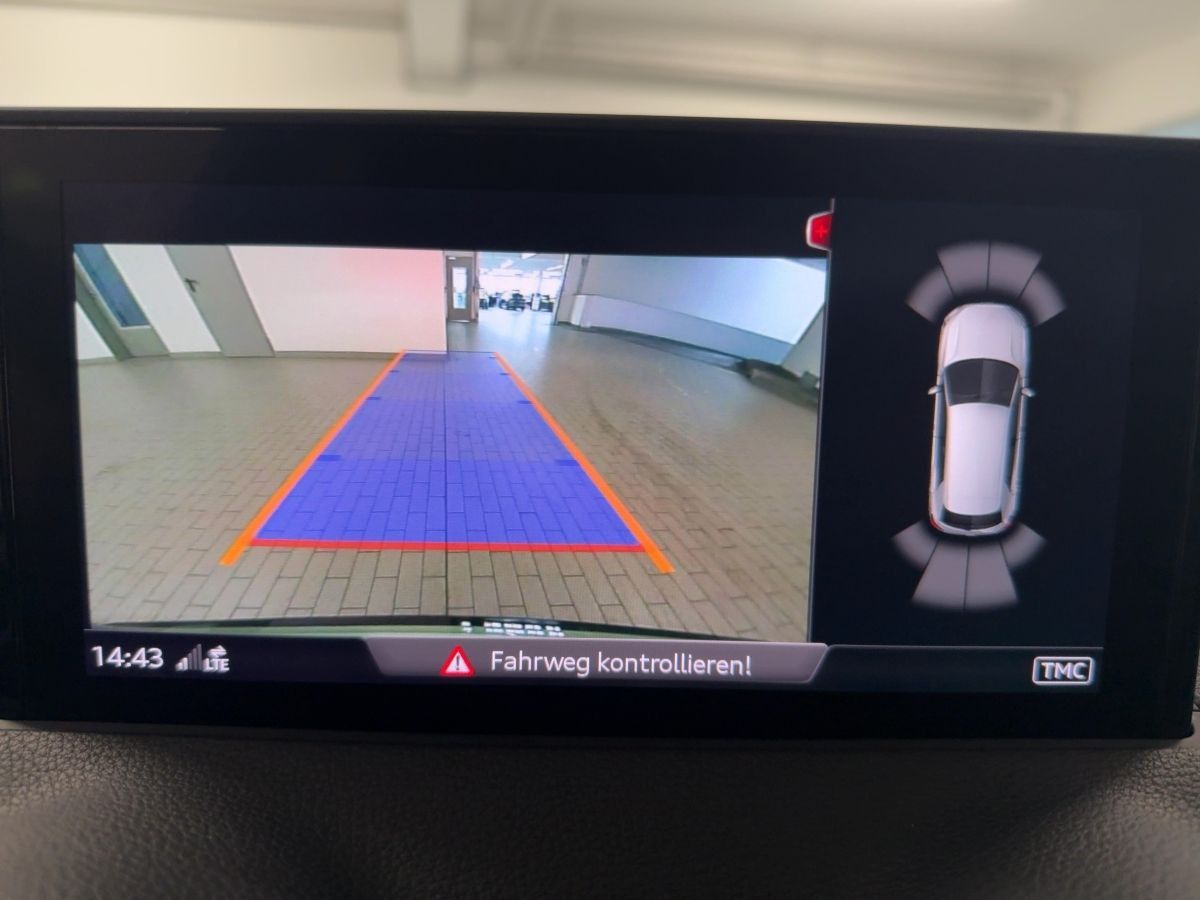 Audi SQ2 - Bild 21