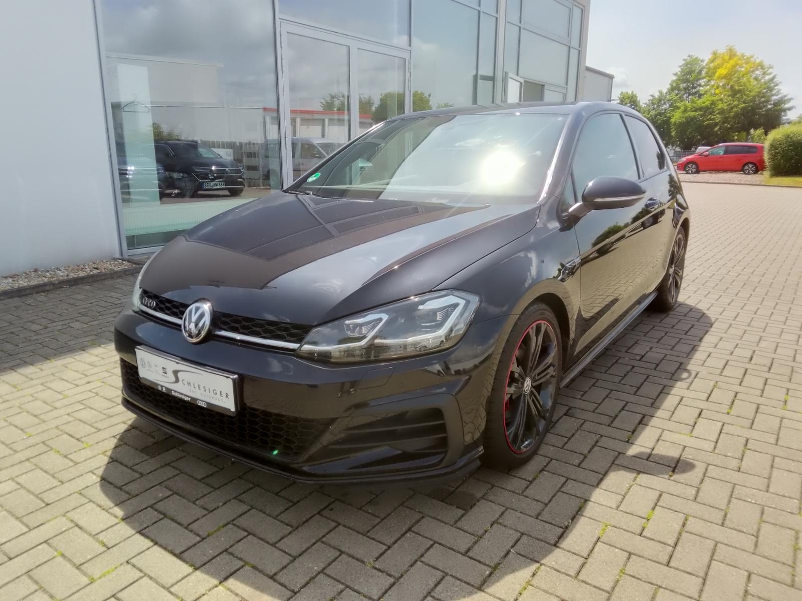 Volkswagen Golf VII Lim. GTD 2.0 TDI LED/NAVI/ACC/ACTIV-INF