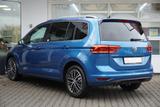 Volkswagen Touran 2.0 TDI Highline LED Navi PDC Kamera - gebrauchte Kleinbusse in Zwickau
