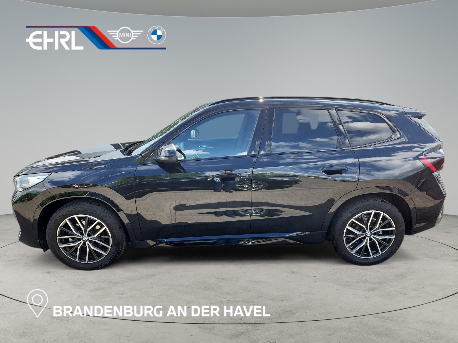 BMW X1 sDrive18i M Sportpaket AHK PANO RFK HIFI BT foto 3