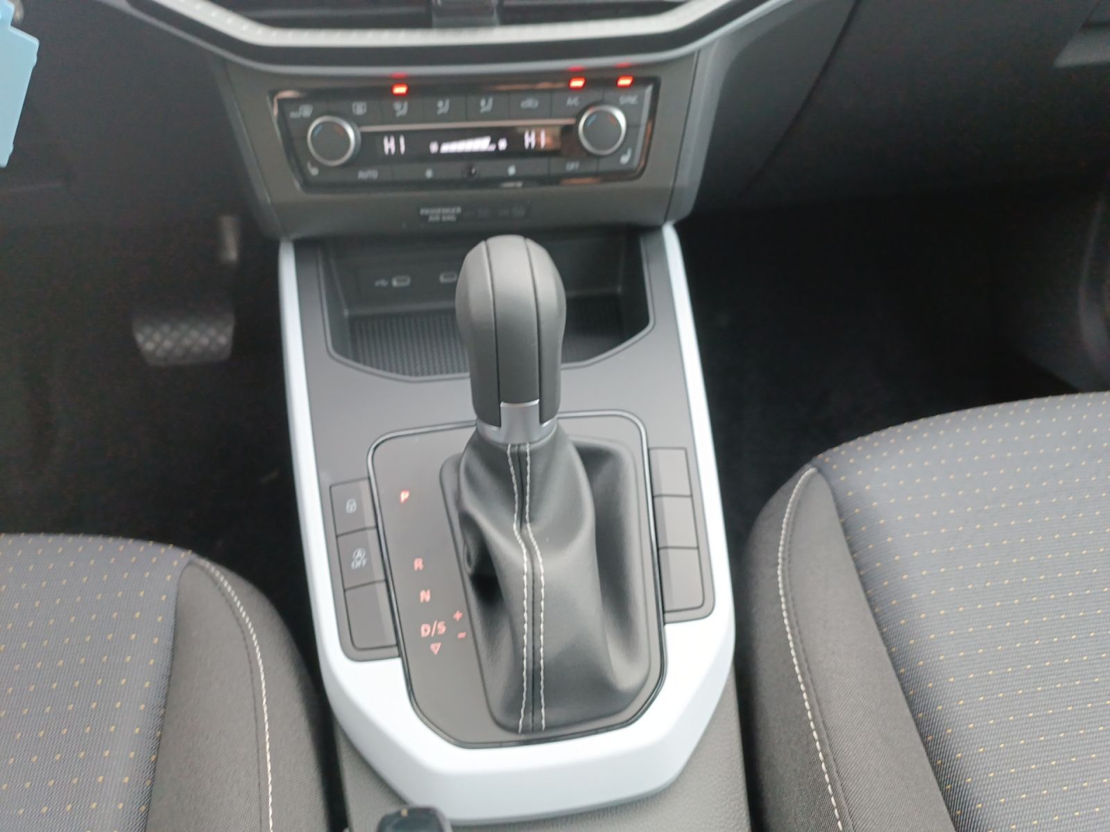 Seat Arona - Bild 22