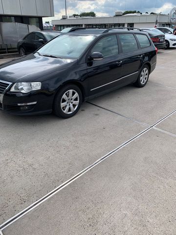 Volkswagen VW Passat Kombi 2.0 TDI, 140 PS, DSG  Aut...