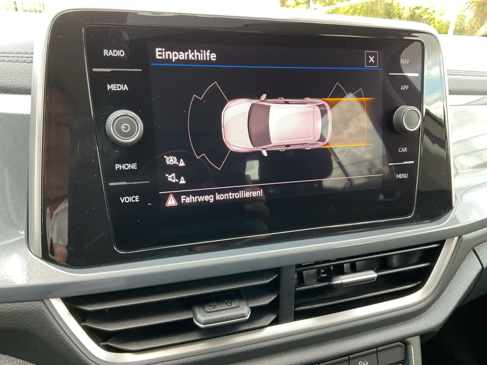Volkswagen T-Roc - Bild 19