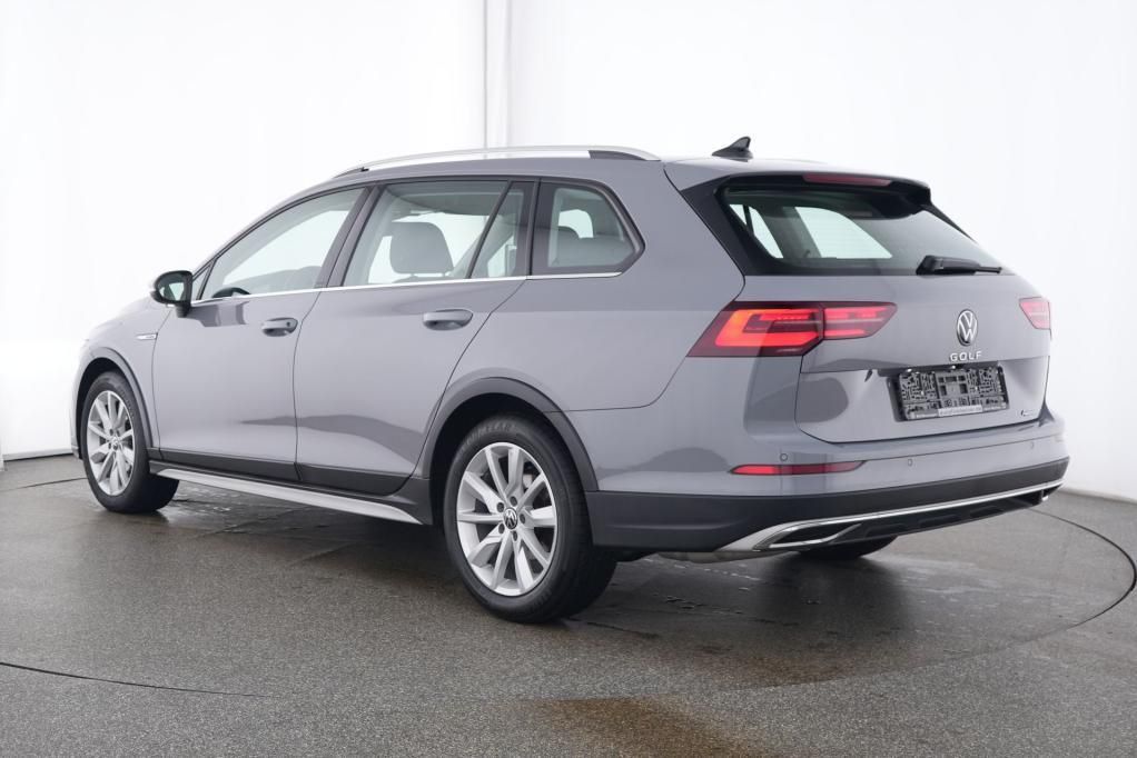 Volkswagen Golf VAR. Alltrack 4M 2.0 TDI DSG AHK*CAM*DIGITA