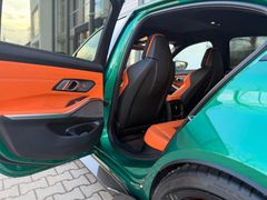 BMW M3 xDrive Competition/ H&K/ BICOLOR/ CARBON SEAT BMW M3 xDrive Competition/ H&K/ BICOLOR/ CARBON SEAT