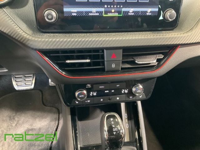 Fahrzeugabbildung SKODA Kamiq Monte Carlo 1.0 TSI Panorama LED LaneAssis