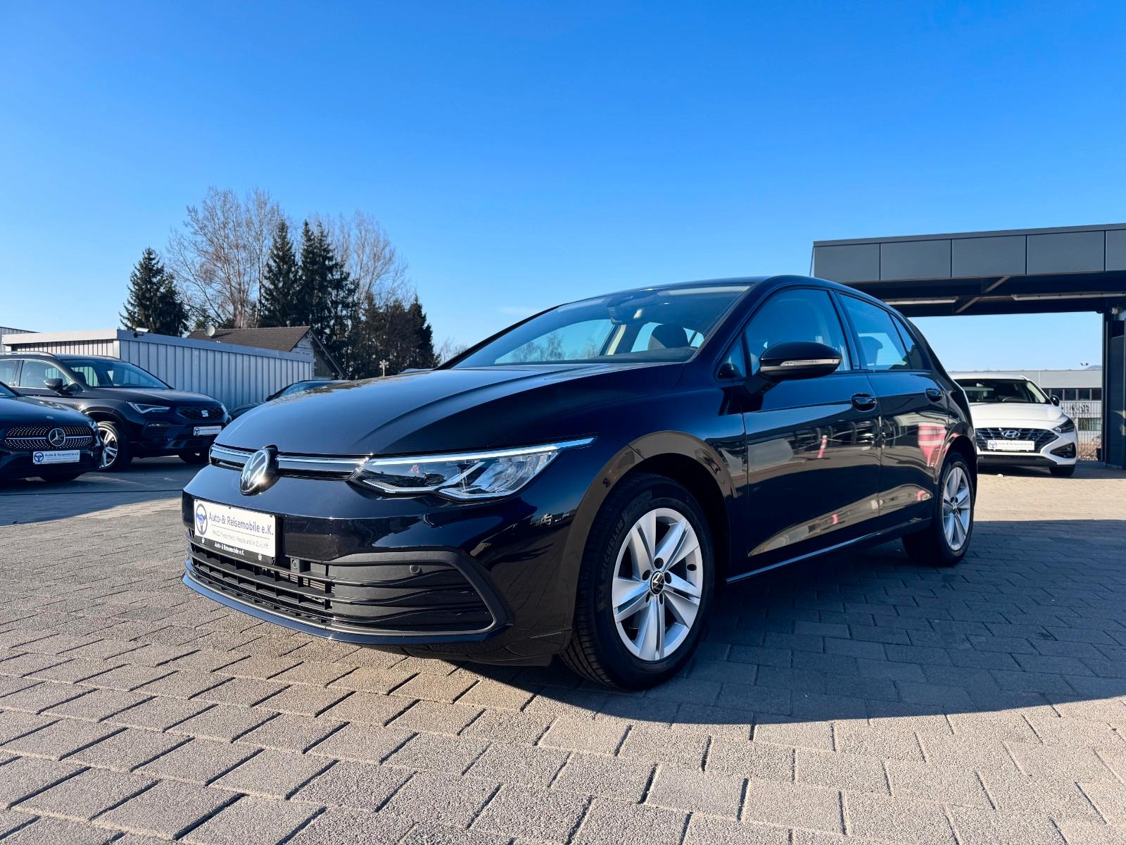 Volkswagen Golf VIII Lim. Life 2.0 TDI /LED/NAVI/AMBIENTE